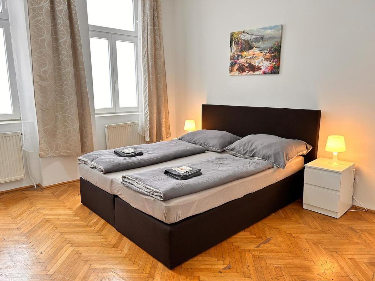 Spacious Central 4-Room Suite For 6 - Near Subway Βιέννη Εξωτερικό φωτογραφία