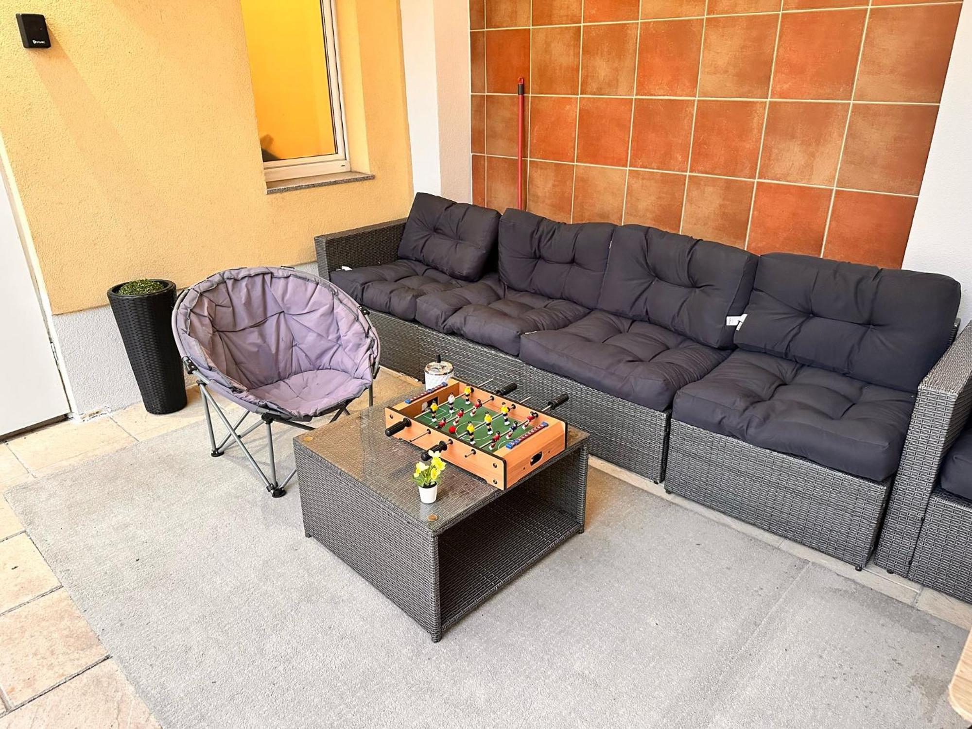 Spacious Central 4-Room Suite For 6 - Near Subway Βιέννη Εξωτερικό φωτογραφία